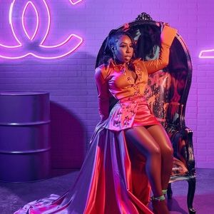 A two piece top & skirt from Donamatoshi